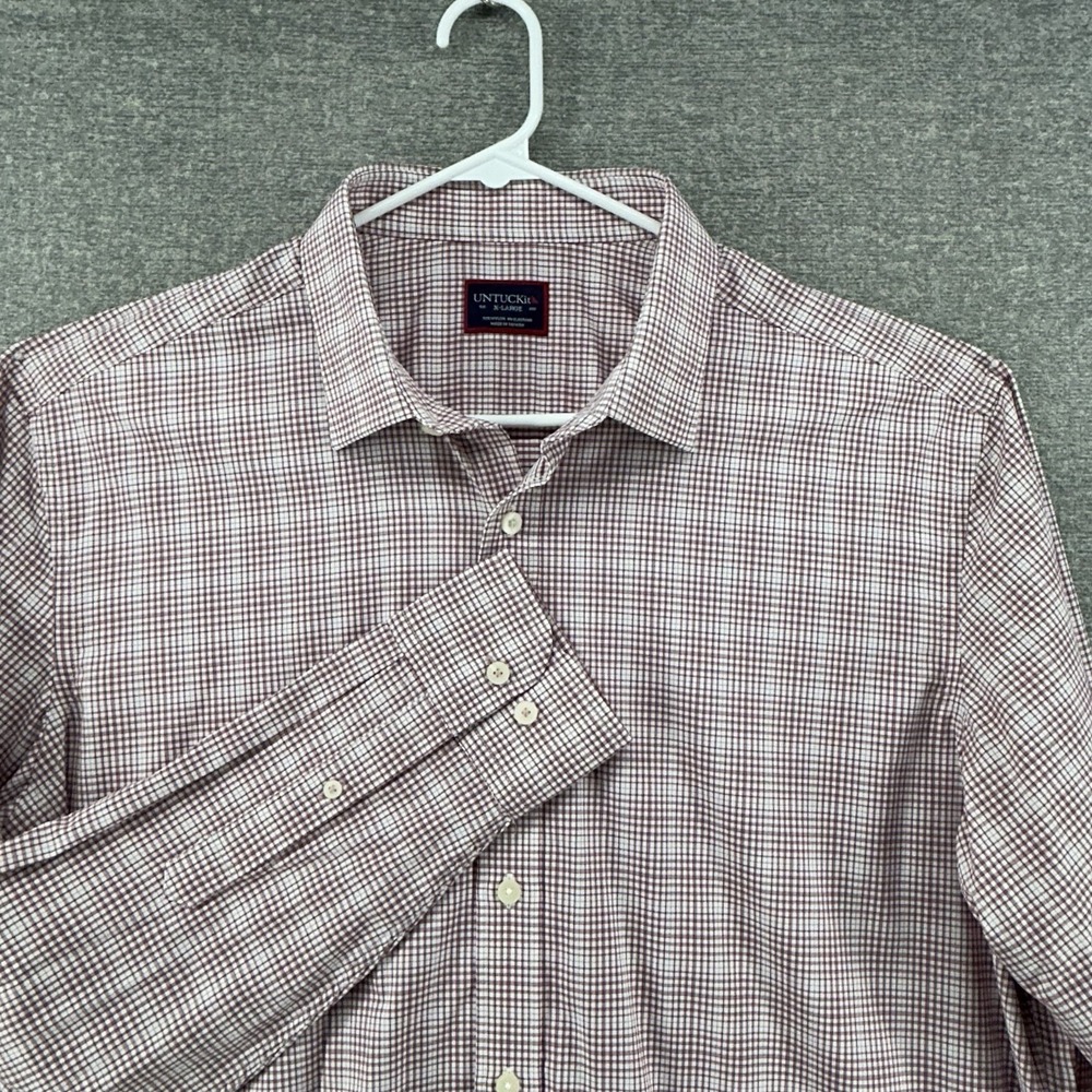 UNTUCKit Beckman Shirt Men Size XL Red Check Nylon Casual Long Sleeve - Picture 1 of 8